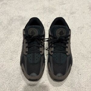 Nike Air Huarache Runner